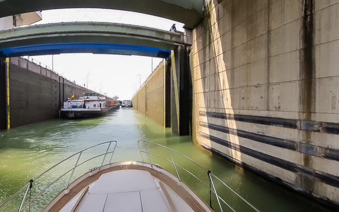 Tag 21 – Die erste Rheinschleuse: Iffezheim